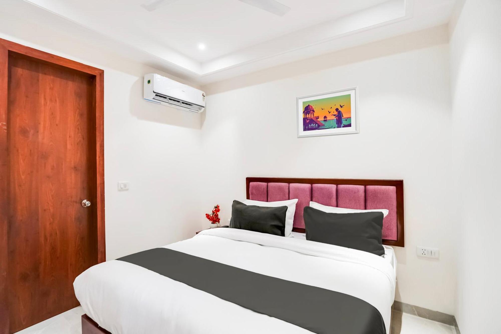 O Ivory Hotel New Delhi