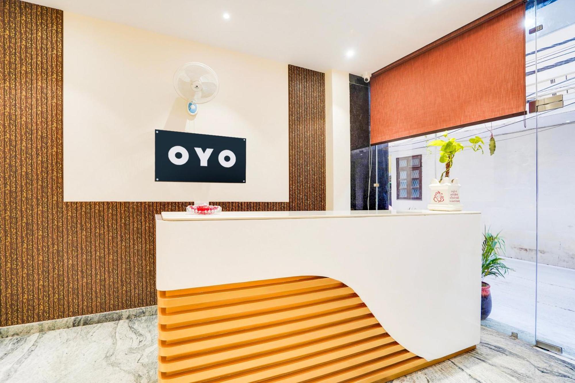 O Ivory 3*